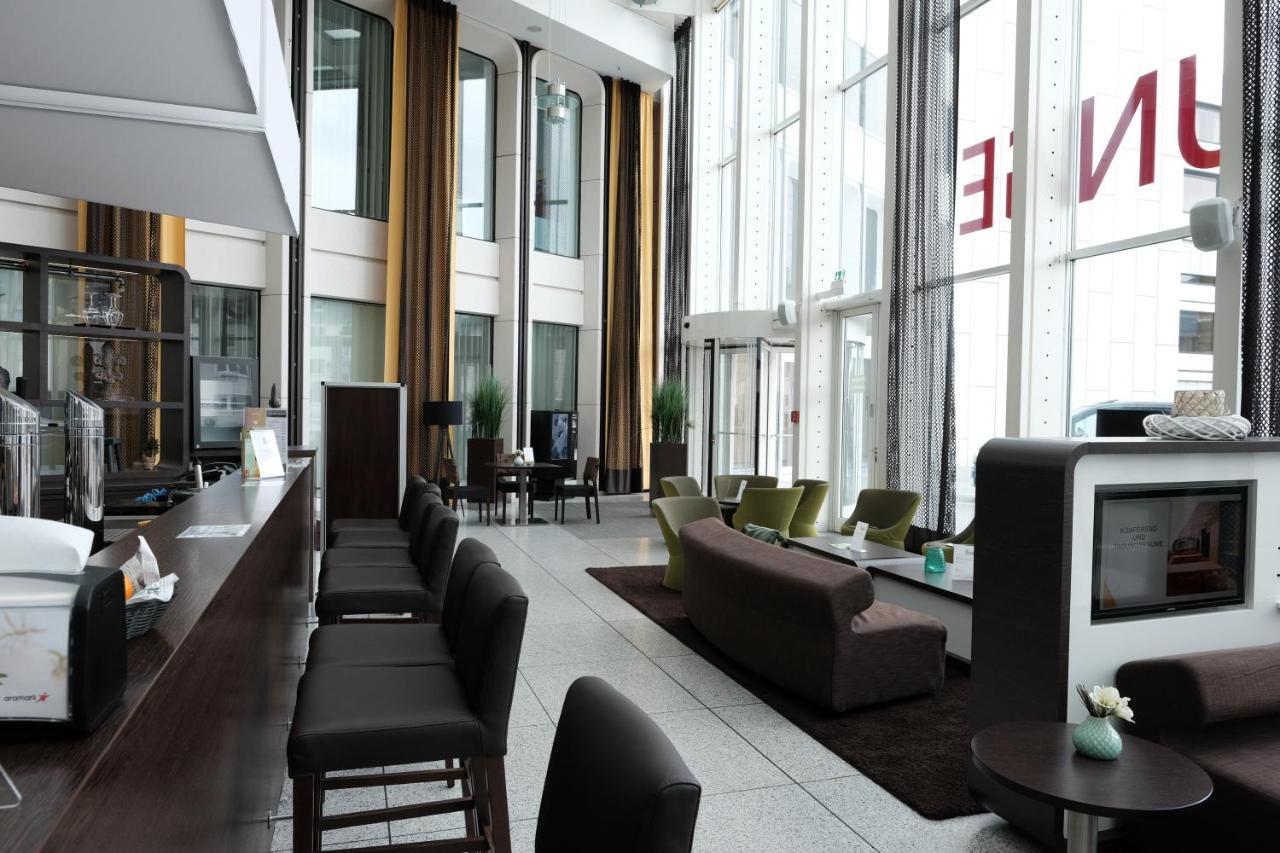 Webers - Das Hotel Im Ruhrturm Essen Exteriör bild