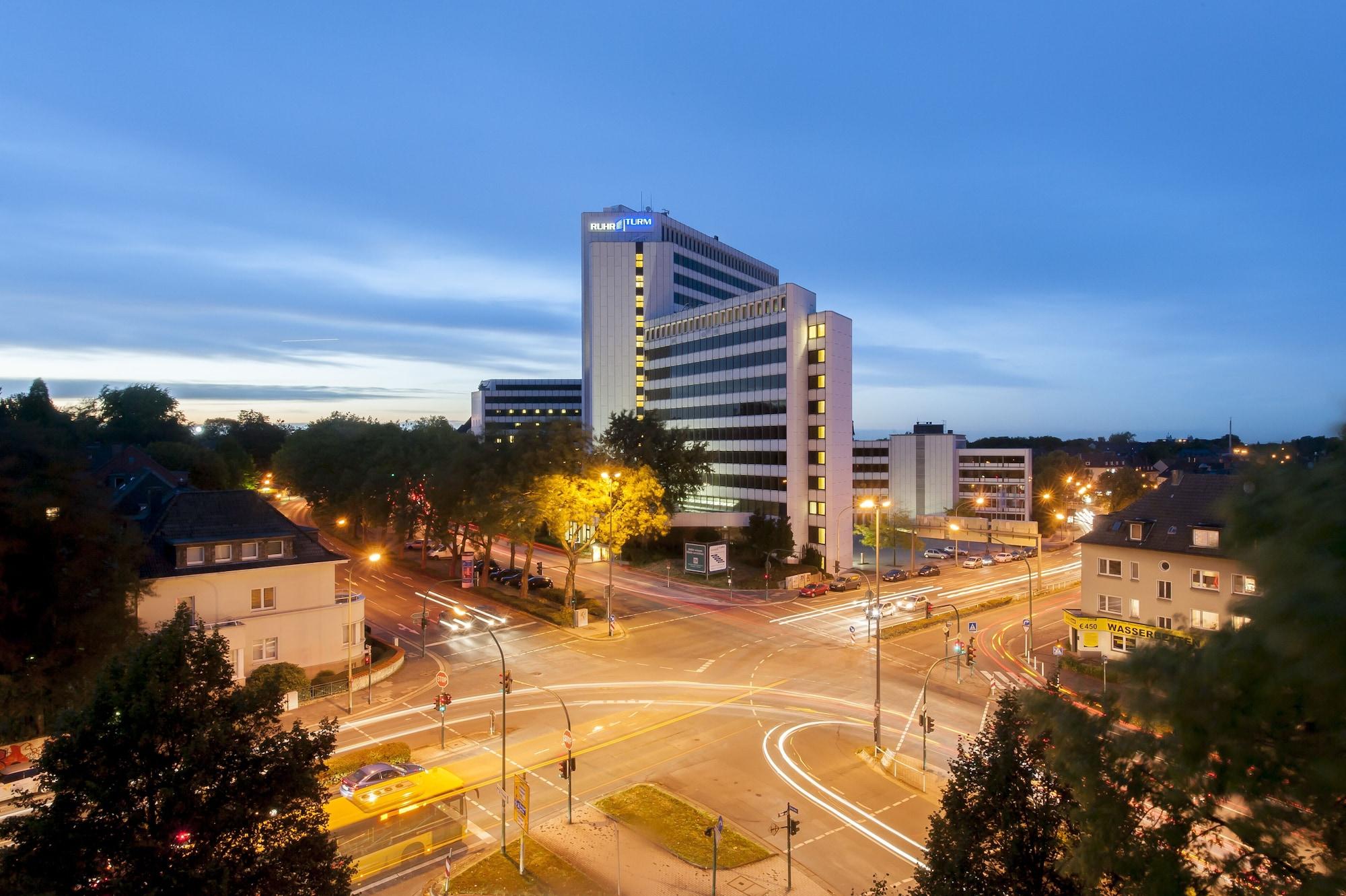 Webers - Das Hotel Im Ruhrturm Essen Exteriör bild